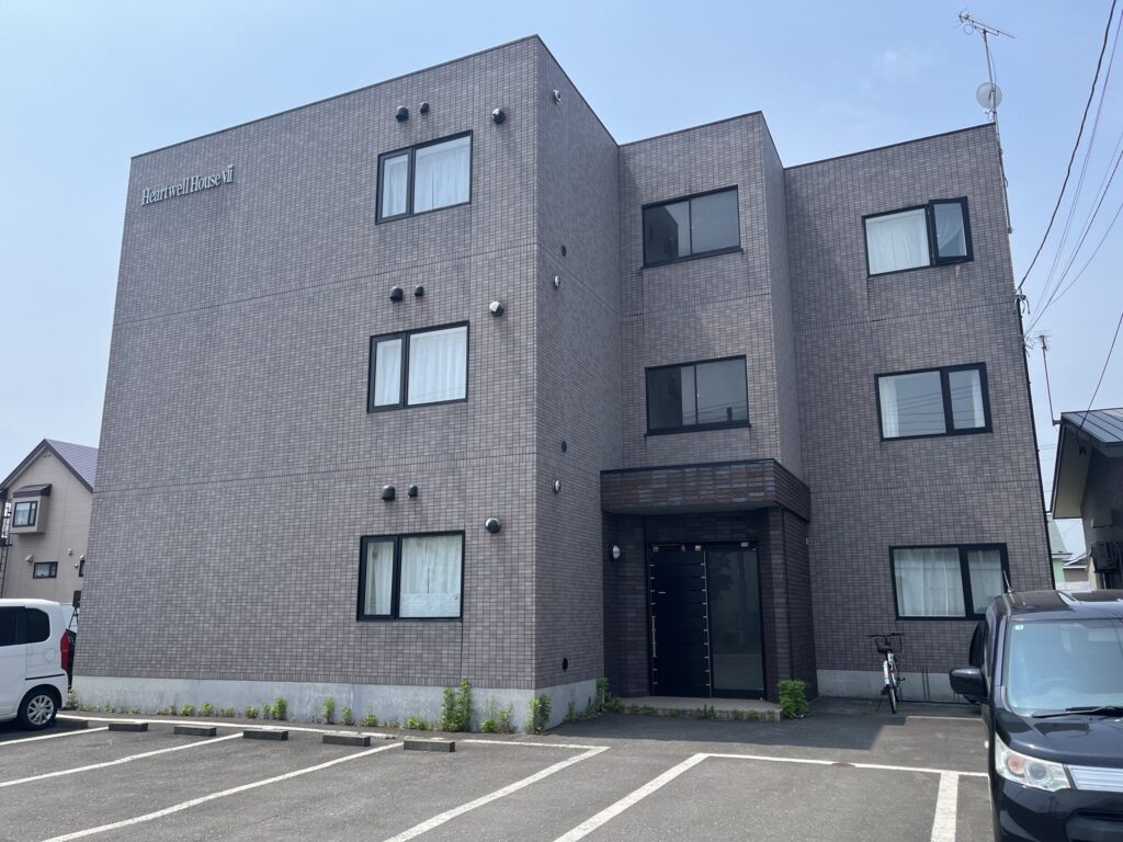 苫小牧市明野新町 RC造収益アパート 11,100万円｜利回り6.1％